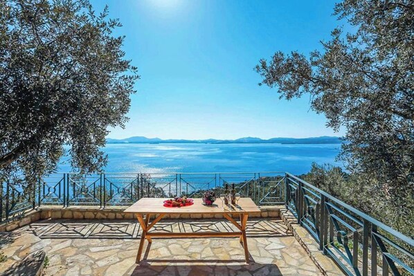 Interior - Villa Anna Nissaki (Corfu)