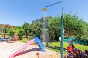 Villa (4 Bedrooms) | Exteriör