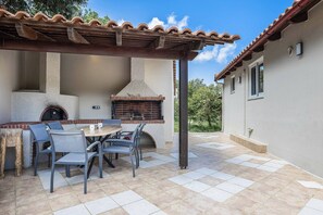 Villa (3 Bedrooms) | Exterior