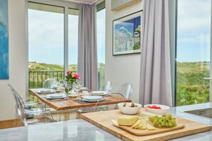 Dining - Villa Embrace of Luxury (Buje)