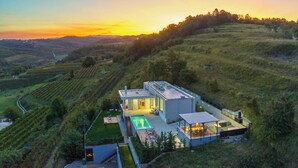 Exterior - Villa Embrace of Luxury (Buje)