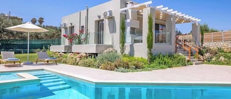 Villa (2 Bedrooms) | Exterior