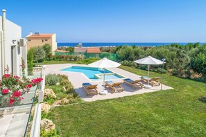 Villa (2 Bedrooms) | Front of property - Villa Kampos Dio (Rethymno)