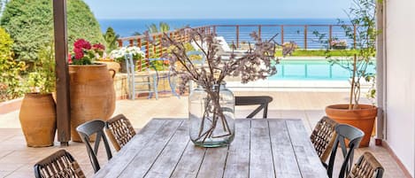 Villa (3 Bedrooms) | Exterior