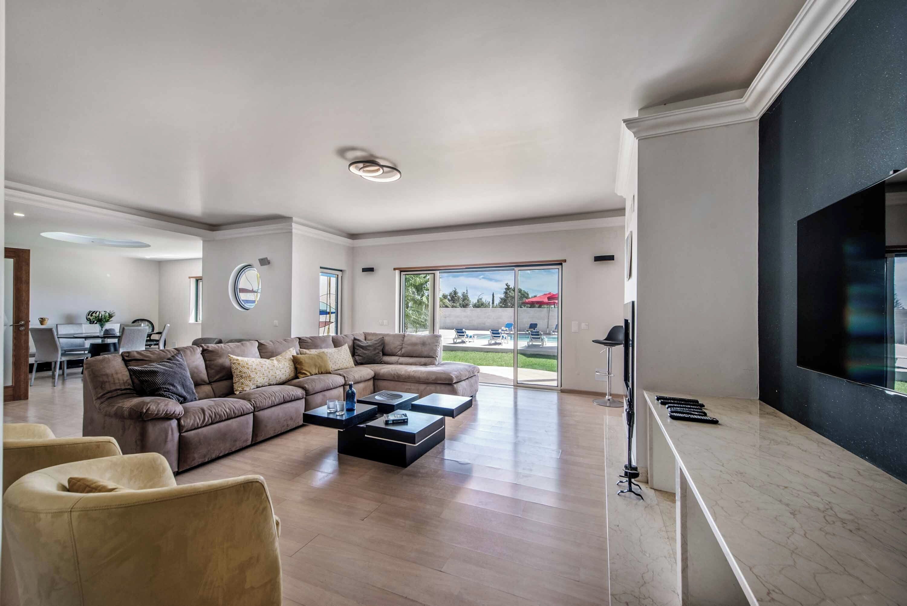 Vila (5 Bedrooms) | Parte interna