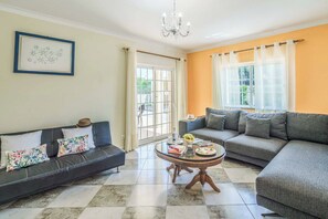 Villa (4 Bedrooms) | Interior - Villa Judite (Albufeira)