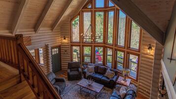 Cabin, Berbilang Katil, Hot Tub, Mountain View (Whispering Willow) | Ruang tamu | Pendiangan