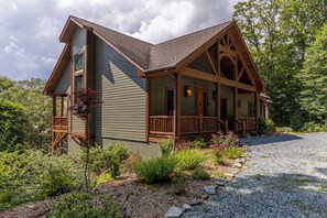 Exterior - Mountain Camp (Blowing Rock)