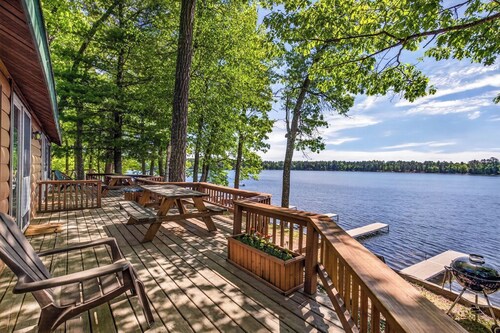 Estrold's Resort-White Oak
