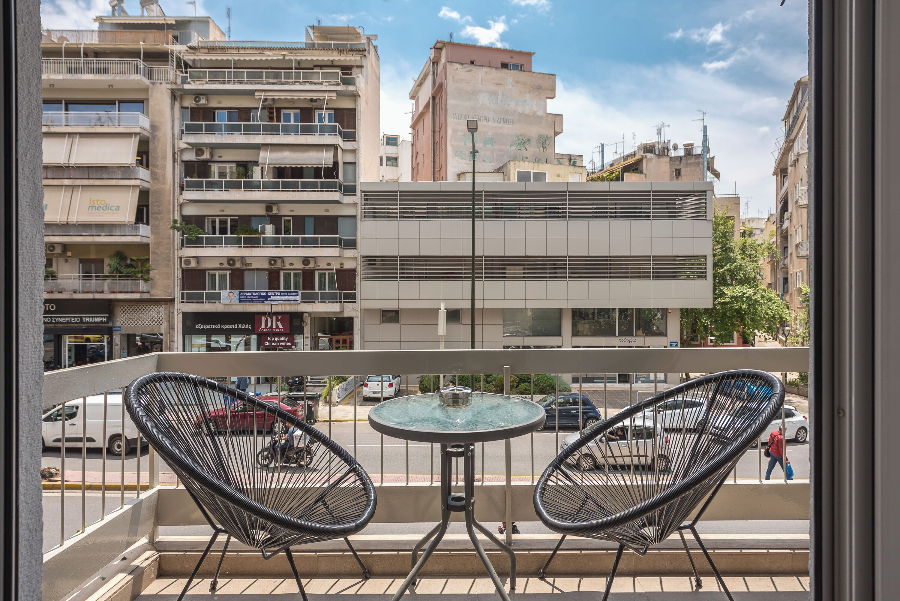 Apartamento conforto, 1 cama de casal e sofá-cama, para não fumantes, sacada | Terraço/pátio