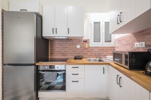 Appartamento Comfort, 1 letto matrimoniale con divano letto, non fumatori, balcone | Cucina privata | Macchina per caffè espresso, macchina per tè/caffè, bollitore elettrico