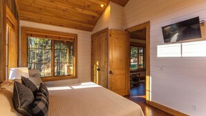 Room - Banner Sky (Banner Elk)