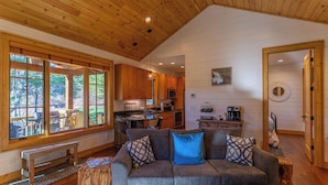 Living area - Banner Sky (Banner Elk)