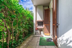 Huoneisto, tupakointi sallittu | 2 makuuhuonetta, ilmaiset vauvansängyt