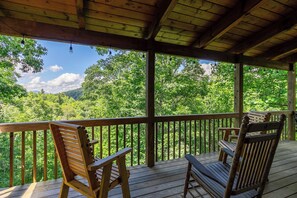 Property grounds - Another Point of View (Blowing Rock)