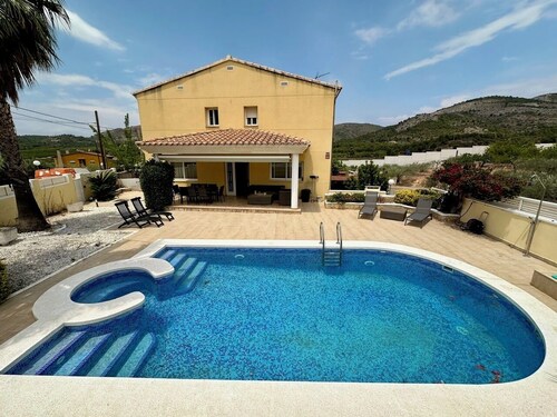 Chalet Borriol Golf RentalHolidays REF 028