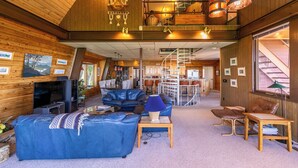 House, Multiple Beds, Patio, Mountain View (Endless Vistas) | Interior - Endless Vistas (Banner Elk)