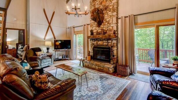 House, Multiple Beds, Hot Tub, Mountain View (Southern Buffalo) | Living area | Fireplace - Southern Buffalo (Banner Elk)