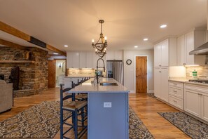 House, Multiple Beds, Hot Tub, Mountain View (A River Cliff View) | Private kitchen | Coffee/tea maker - A River Cliff View (Sugar Grove)