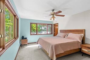 4 habitaciones, wifi gratis y ropa de cama 