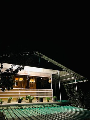 Front of property - evening/night