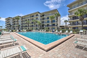 Apartment (2 Bedrooms) | Interior - Ormond Beach Condo w/ Ocean Views & Community Pool (Ormond Beach)