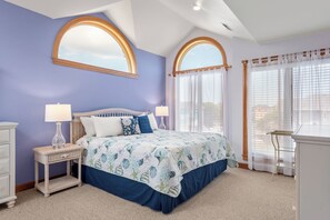 4 soverom, skrivebord, strykejern/-brett og wi-fi