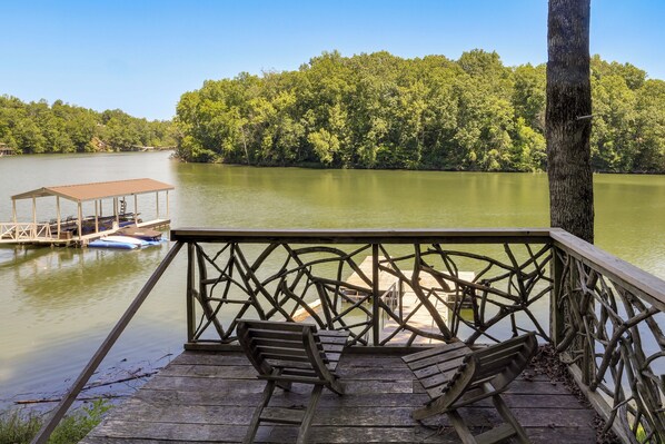 Cottage (3 Bedrooms) | Interior - Riverfront Cottage Near Rock Island State Park (Doyle)