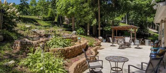 Riverfront Cottage Near Rock Island State Park