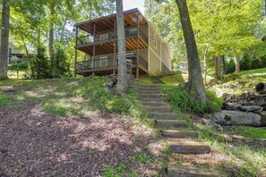 Cottage (3 Bedrooms) | Interior - Riverfront Cottage Near Rock Island State Park (Doyle)