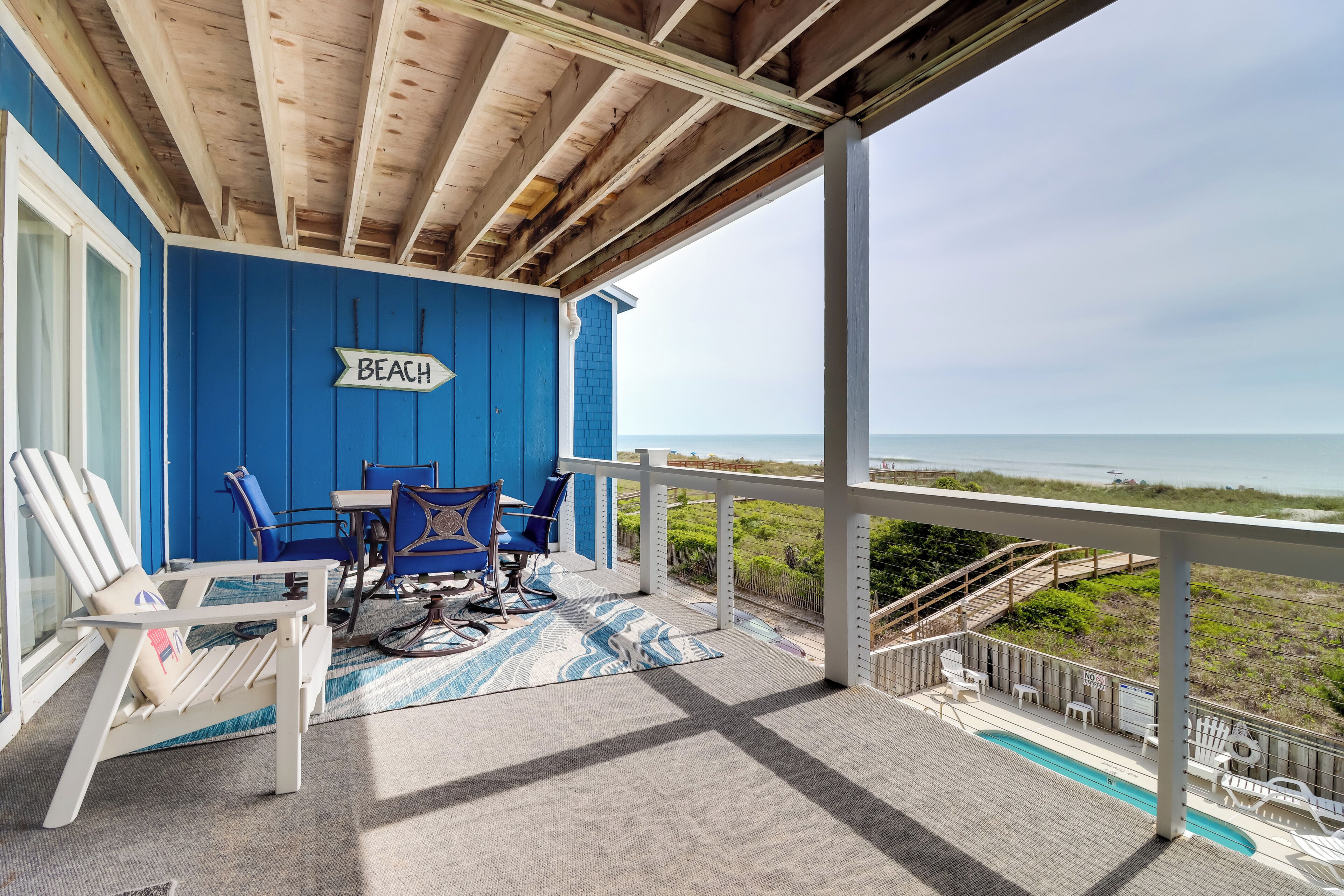 Apartment (3 Bedrooms) | Front of property