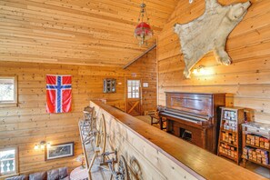 House (Multiple Bedrooms) | Interior