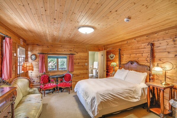 House (Multiple Bedrooms) | Interior