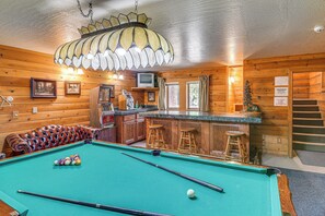 House (Multiple Bedrooms) | Interior