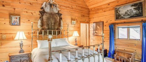 Casa (Multiple Bedrooms) | Parte interna