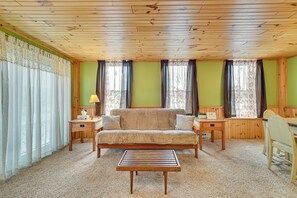 Apartment (1 Bedroom) | Interior