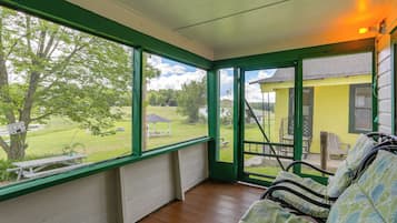 Rumah (2 Bedrooms) | Bagian depan properti