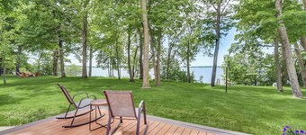 Spacious Detroit Lakes Home w/ Private Deck!