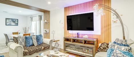 บ้านพัก (3 Bedrooms) | ด้านหน้าที่พัก