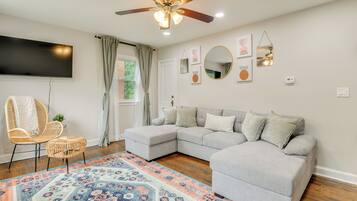 Apartment (2 Bedrooms) | Bahagian dalam