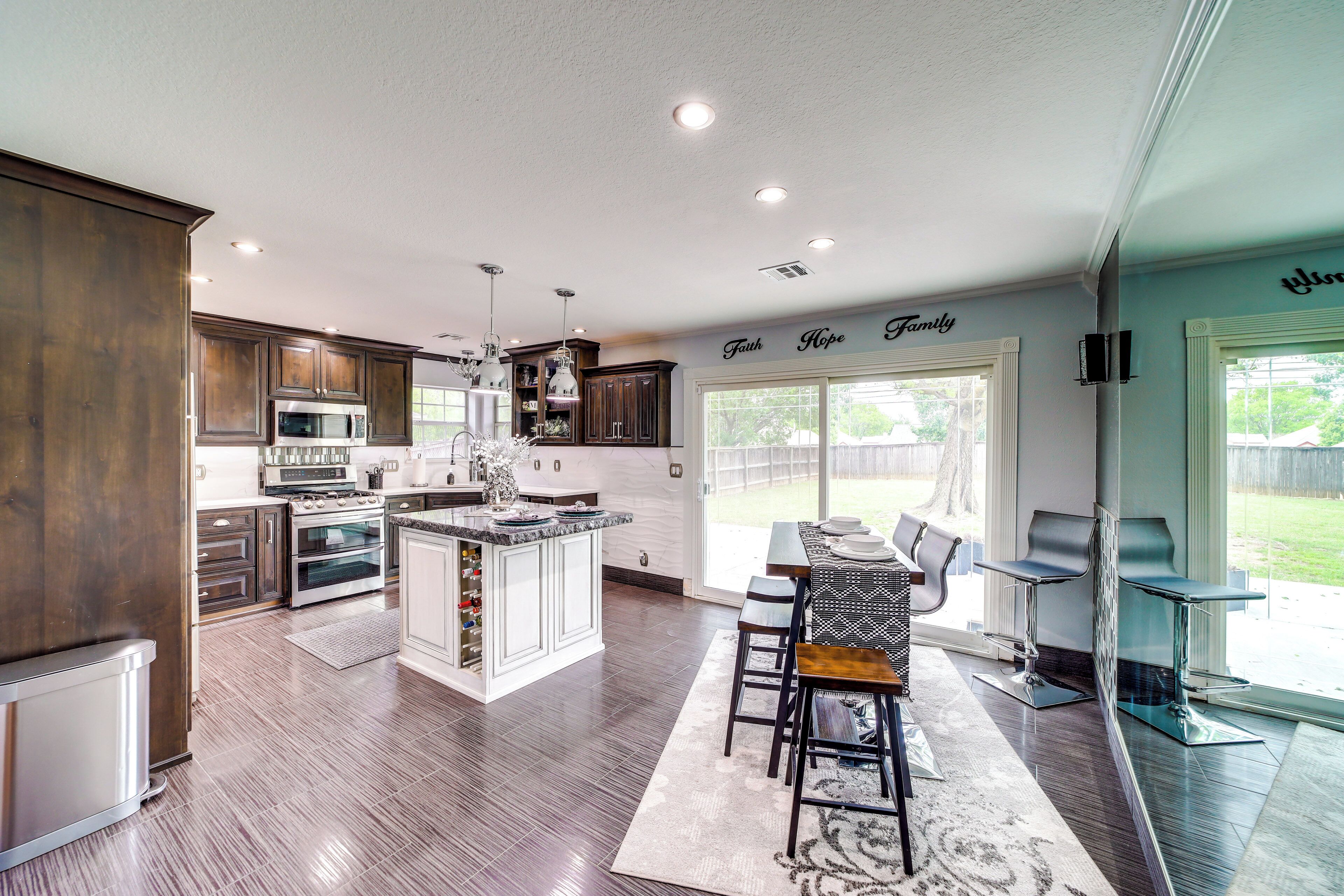 บ้านพัก (3 Bedrooms) | ภายใน