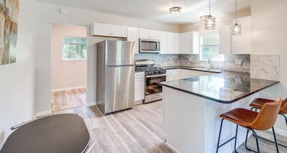 Remodeled Tulsa House w/ Yard ~ 4 Mi to Downtown!