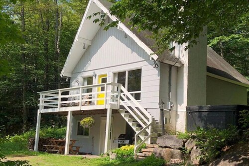 `The Sweet Escape` Chalet Douce Evasion St Adolphe