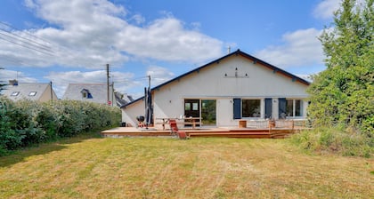 Lovely house for 4 300m from the beach and pond