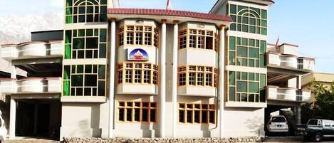 Voorkant van accommodatie