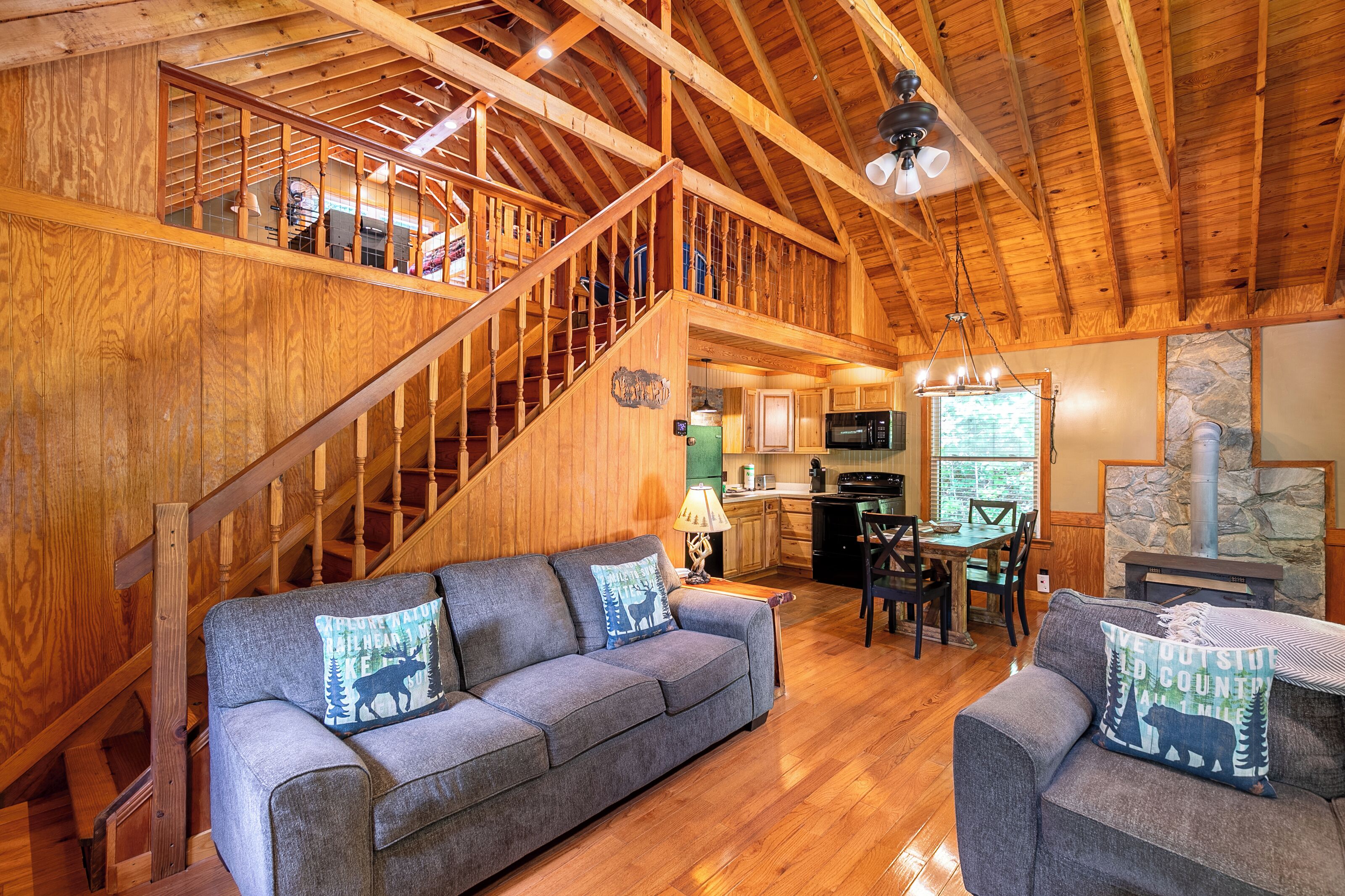 Cabin, Multiple Beds, Hot Tub, Mountain View (Blue Flower Cabin) | Living area | Fireplace