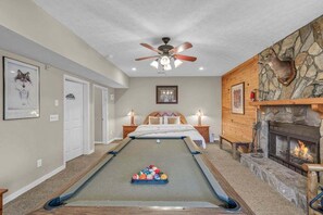 3 quartos, individualmente decorados, individualmente mobiliados