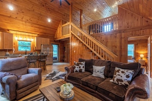 Living area - 1 Treetops Retreat (Vilas)