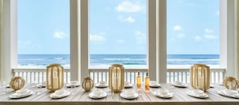 BEACH FRONT "Marlin House" Custom, Heated Private Pool, 10BR, Sleeps 22