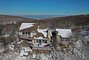 Aerial view - Oz Mountain Oasis (Banner Elk)